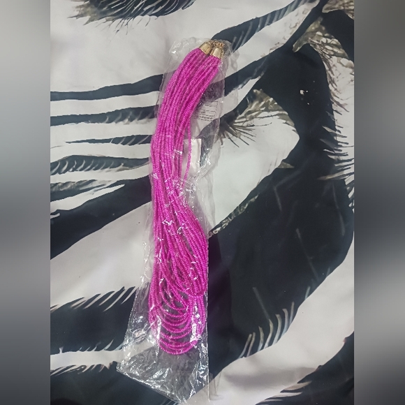 Women Magenta Purple Multilayered Fashion Long Necklace - Picture 6 of 6